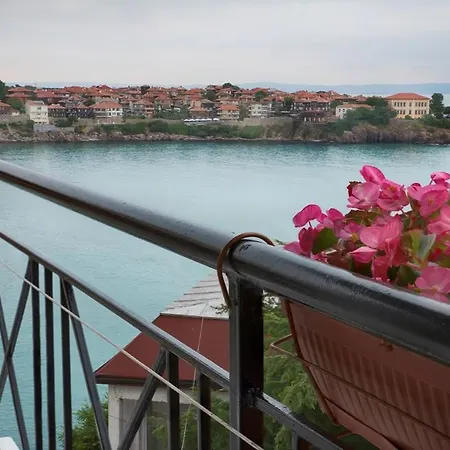 Compass Penzion Sozopol